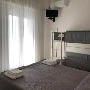 https://hotel-oria.riccione-hotels.org